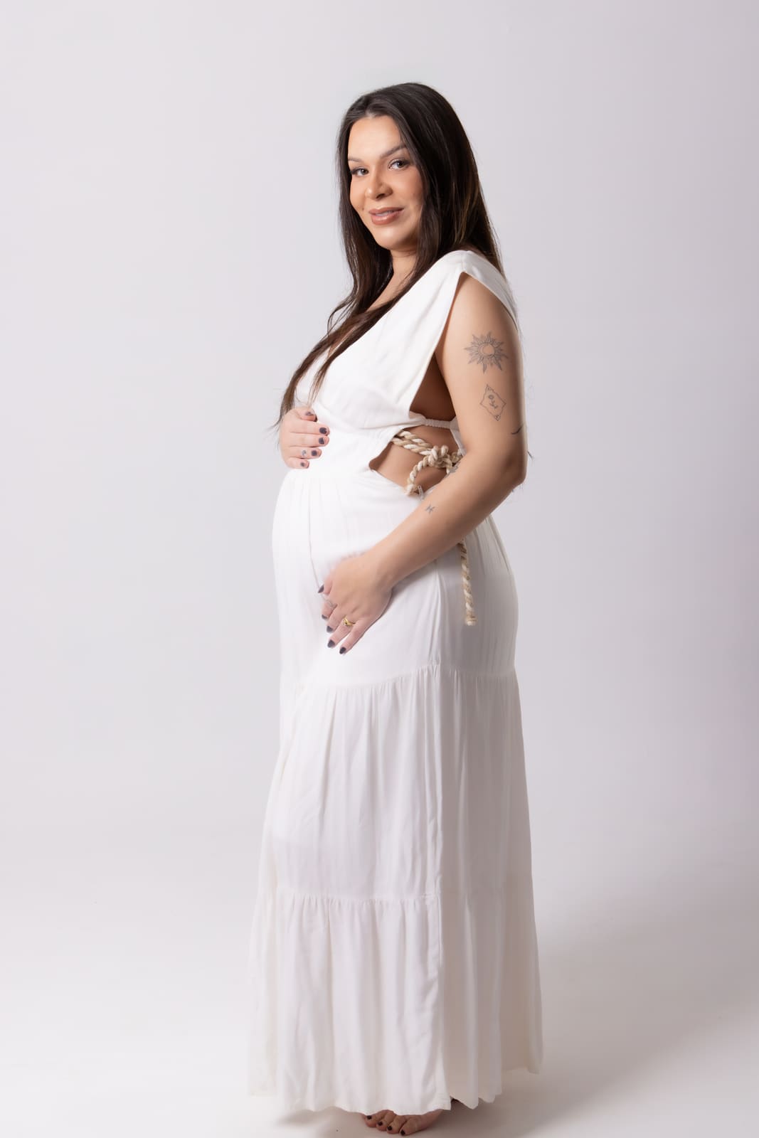 Vestido branco com cordas